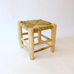 moroccan stool (natural)