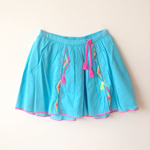 blue skirt