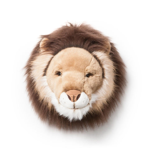 cesar the lion